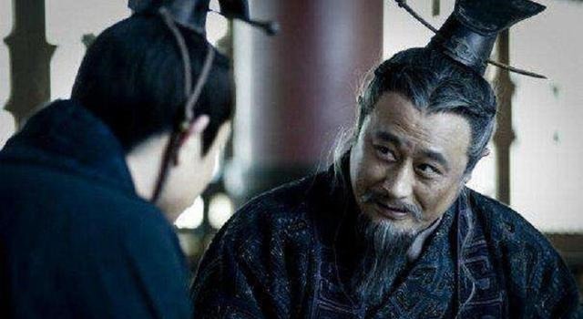 上位|奸臣李斯一生为上位不择手段,最终结局具五刑,腰斩,夷三族