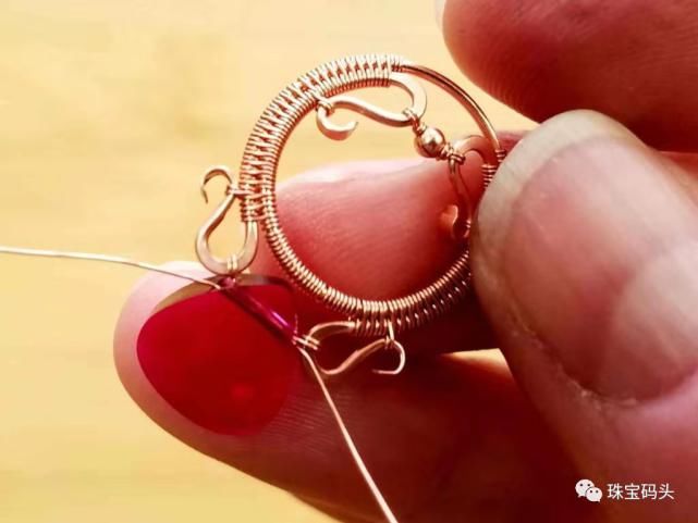 什么是绕线首饰？首饰绕线的教程与您分享……