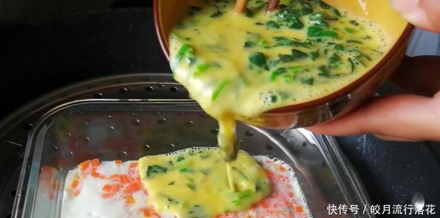 喜欢|我家菠菜从不凉拌着吃,加2个鸡蛋,简单几步,上桌孩子抢着吃