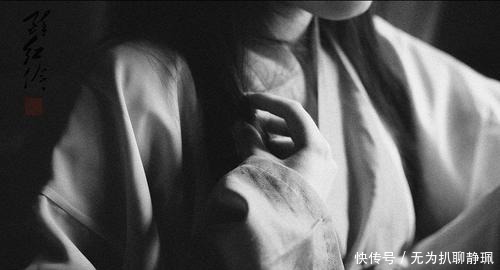 美女|为了讨好她人,她跳一支舞,结果3万美女为她受罪