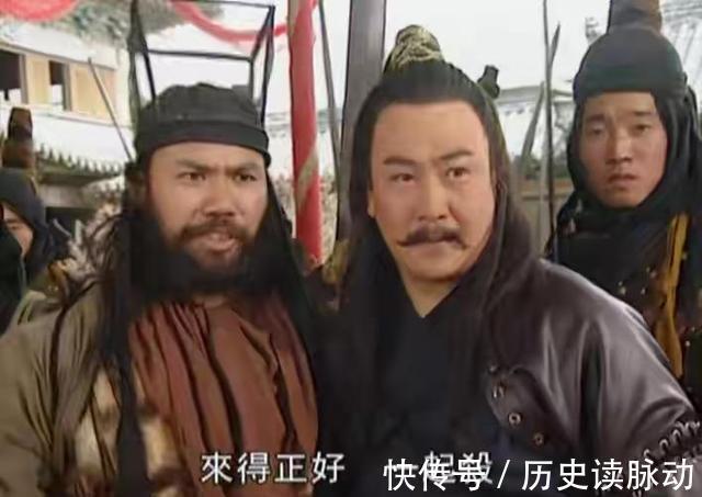 莫大先生@真正的笑傲江湖?衡山派掌门莫大先生云雾十三变,他的武功有多高