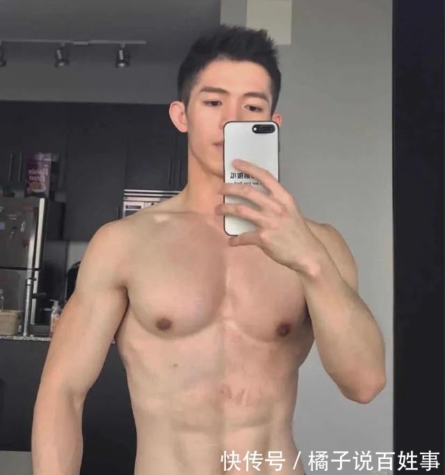 帅哥|谁不爱这样的公狗腰帅哥!