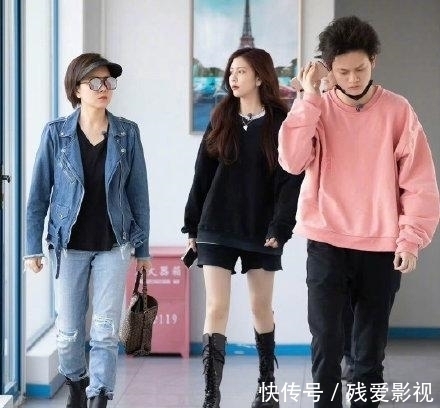 宋妍霏媽媽談養大娃二娃的區別太真實！讓人羨慕的家庭是這樣來的