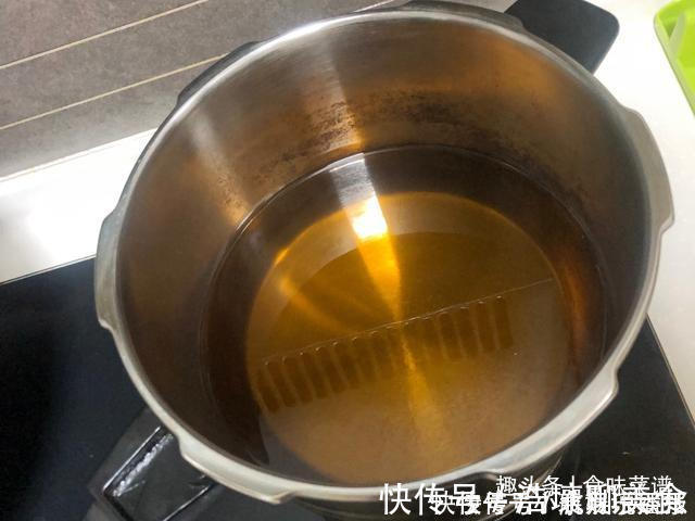 正确做法|花椒油直接用油炸不对,大厨教你正确做法,又香又麻,方法还简单