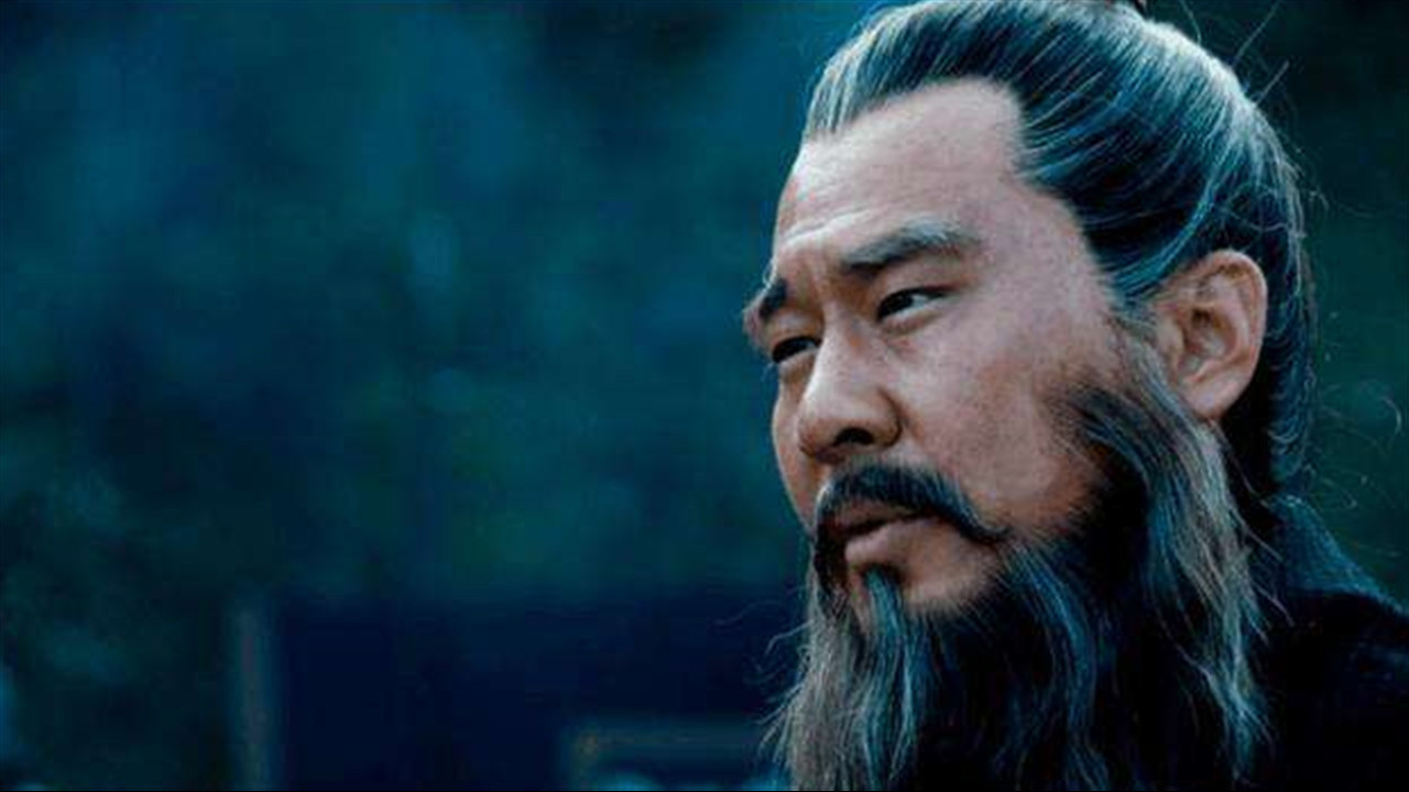 这位|为何曹操宁愿留下司马懿，也要杀掉这位17岁神童理由很简单