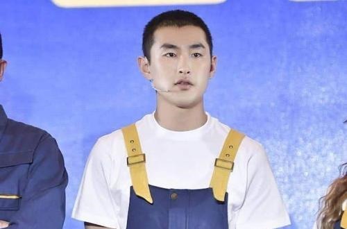 王彥霖|王彥霖退出《跑男》后,頂替王彥霖的竟然是曾經(jīng)的“老人”,網(wǎng)友:收視率徹底穩(wěn)了