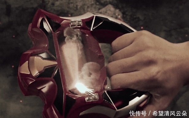 希卡利|泽塔奥特曼捷德升华器刚被毁，希卡利立马送来新装备，原来是早有预谋！