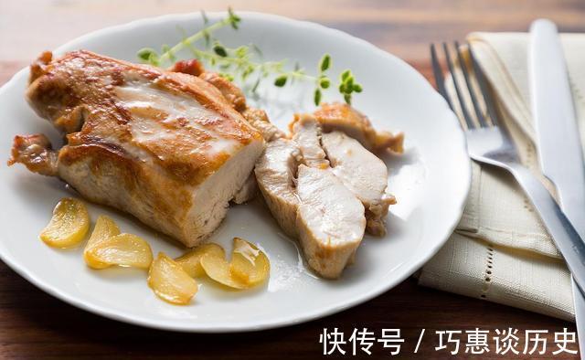 高嘌呤食物|鸡肉的嘌呤含量高有多少,尿酸偏高的人可以吃吗?