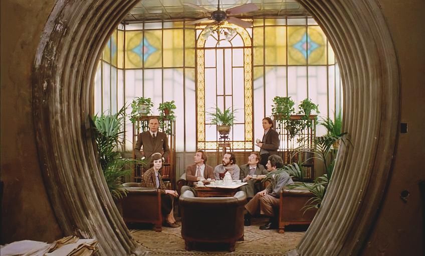 同流者|他的作品频频翻拍成电影,戈达尔、贝托鲁奇为何都成了“迷弟”