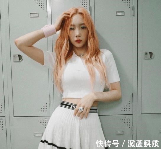 太妍 大宝石项链红毯回归,珍珠项链多层进发,社交媒体改变审美