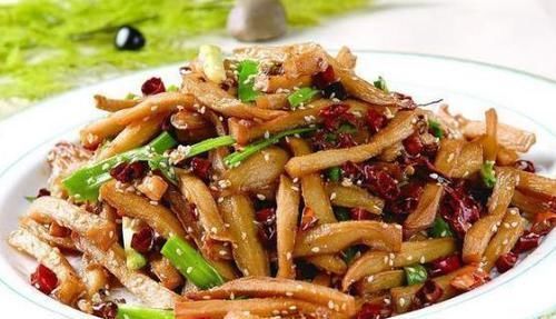 杏鲍菇别光炒着吃,大厨教你4招,比肉还要香,家里人都爱吃