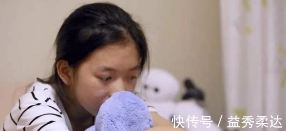 哈佛|哈佛心理学家：孩子自卑的4个表现，家长要及时干预