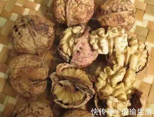 营养|每天吃此种食物，是在给癌细胞“提供营养”，别再傻乎乎的不清楚