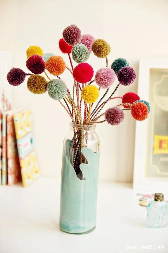 废旧玻璃瓶不要扔，一团毛线就让瓶子美翻，谁都学得会的手工