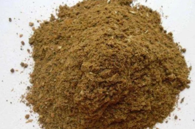 蚯蚓|降温后,这两种天然小药要常用!简单又省钱,鱼群还疯狂聚集!