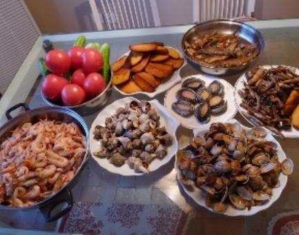 致癌|隔夜菜吃多会致癌，那放了多久算隔夜听了医生的解释明白了