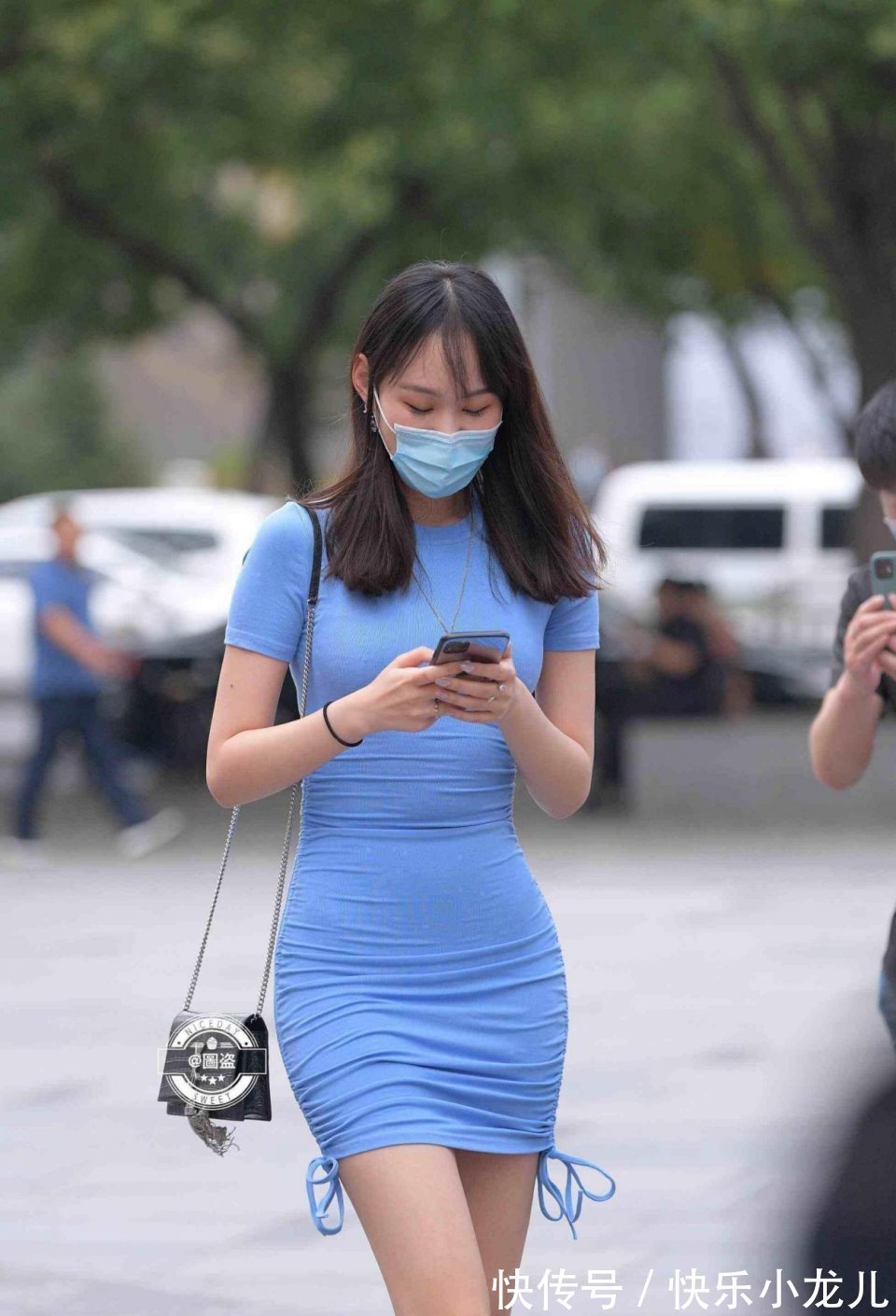 小仙女 优雅气质的连衣裙装扮展现强大气场,靓丽雅致又舒适,美美出街