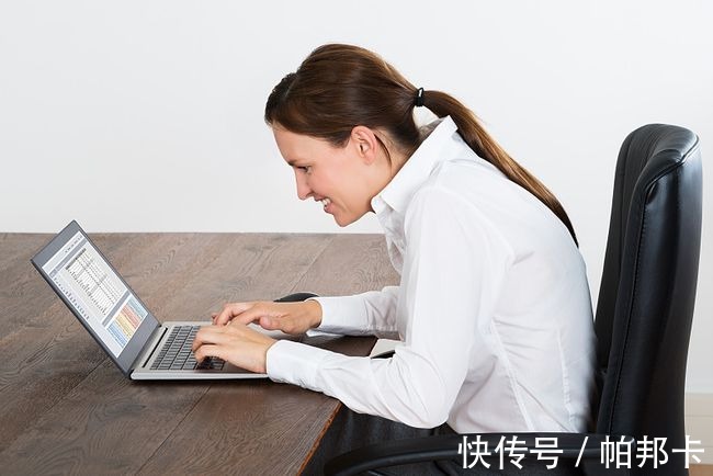 运动能力|可别小瞧泥鳅，加点黑豆和芝麻，不出二周，腰疼腿麻统统灭掉