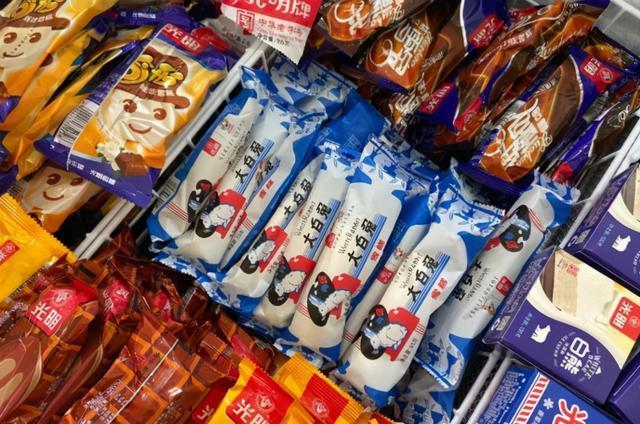 酸奶|天热了,孩子想吃雪糕,你会给他买吗?纠结的父母可以这样做