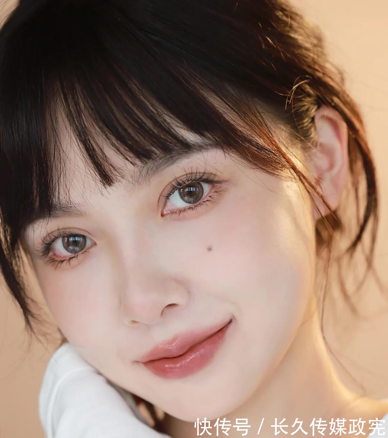 森绘梨佳|让黄皮逃不出的口红,是森绘梨佳都爱的日杂色!
