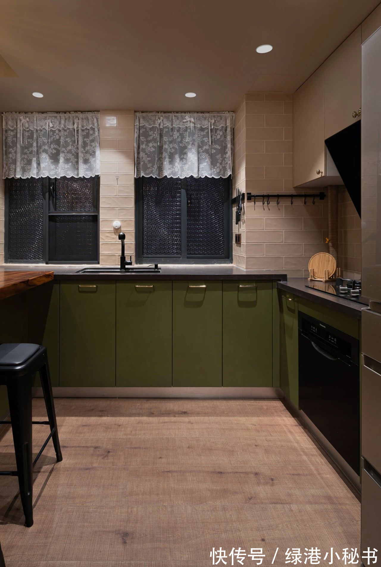 设计风格|装修案例欣赏:被问爆的居家设计风格!复古的格调值得品味!