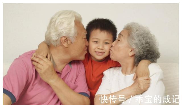 学习习惯|有3类老人很适合带娃,家有这样的老人,妈妈和孩子都太幸福了