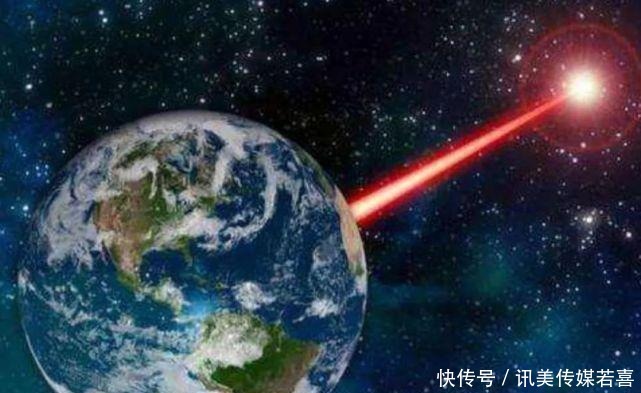 参照系 一光年就是光飞行一年的距离,但光飞行一光年的距离并不需要一年