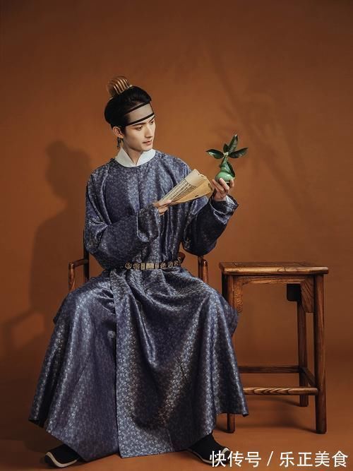 圆领@中国汉服|每个朝代的经典样式,你最喜欢哪个时期的汉服?