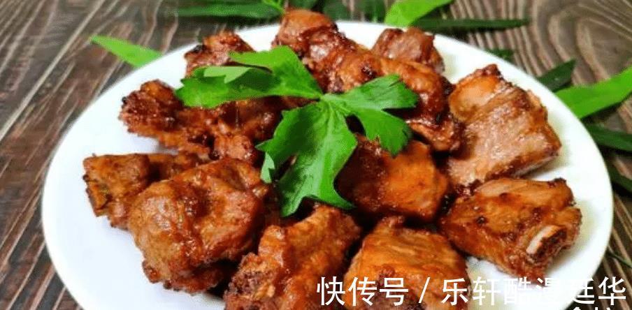 脏东西|焯排骨产生的浮沫到底是不是脏东西很多人不懂，难怪排骨不香
