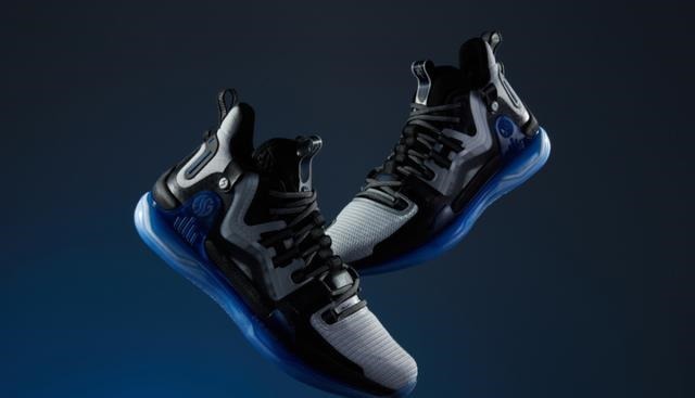 碳板跑鞋 新鞋谍照看个够!安踏又出新科技,匹克碳板跑鞋终于变帅了!