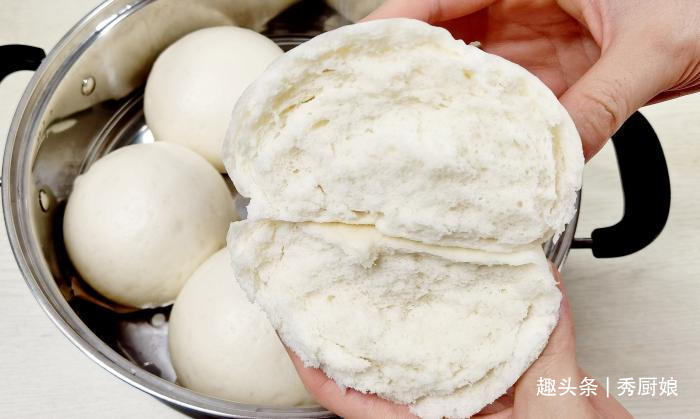 蒸馒头，只放酵母是“外行”，多加3种食材，馒头香软筋道更好吃
