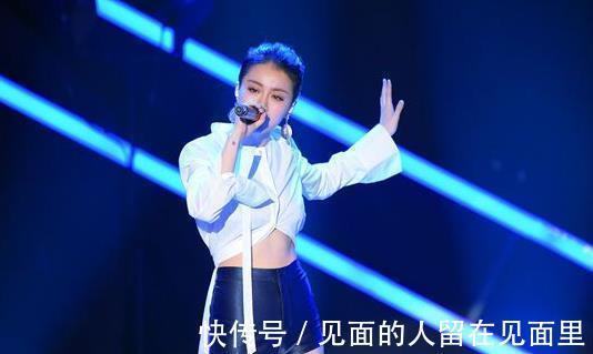 车澈|她曾被张碧晨淘汰,如今身价却甩她几条街,唱的好不如嫁的好