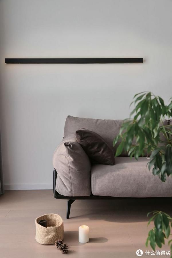 背景墙|南京夫妻129㎡的家，坚持全屋打满柜子，效果不是一般的大气实用