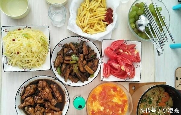 食物|这菜是“碱性食物”,女人常吃,嘴巴不臭,头发乌黑,皮肤也嫩了