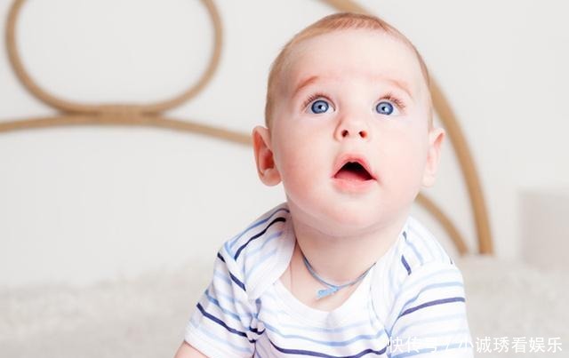 娃越“摸”越聪明？婴幼儿身体易受伤，父母要提防亲戚“下黑手”