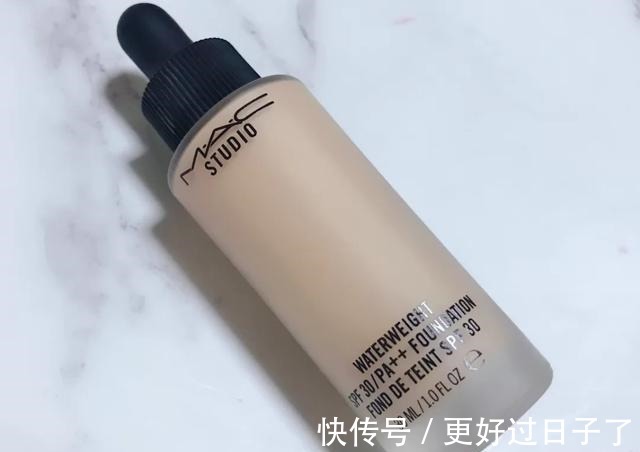 cbp 专属干皮的粉底液,别只知道沁水!这几款上脸妆感更水润、自然!