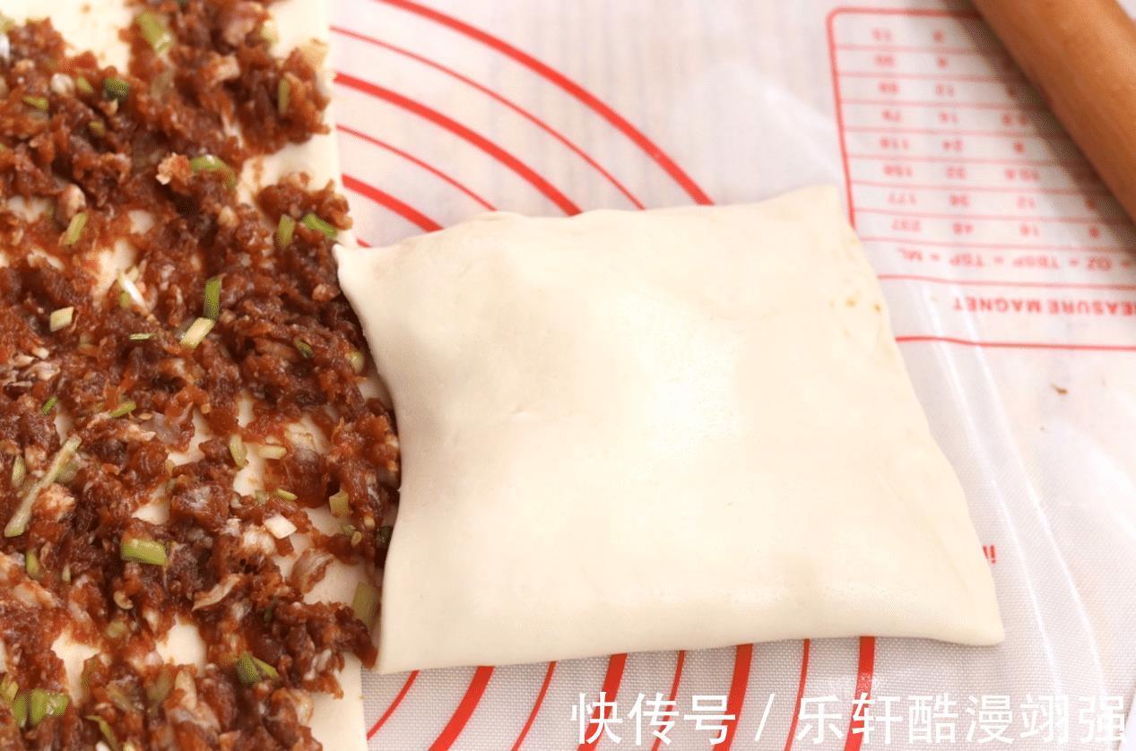 解馋|自制千层猪肉饼，好吃不腻，外皮酥脆，馅料鲜香，真解馋