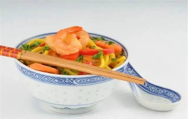 糖尿病的“元凶”被揪出,并不是甜食,而是它,再馋也要撤下饭桌