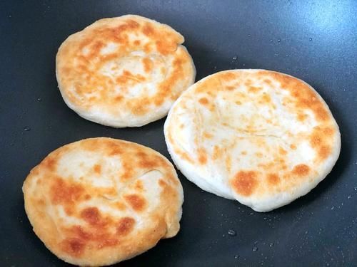 我家最爱的早餐,不发面不烫面,和点面就能做,吃着又软又香