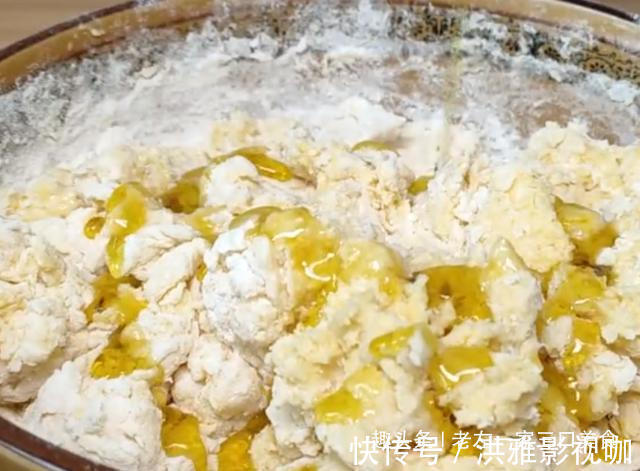 馒头|面粉别蒸馒头了,教你面包最好吃做法,松软拉丝,出锅瞬间被抢光