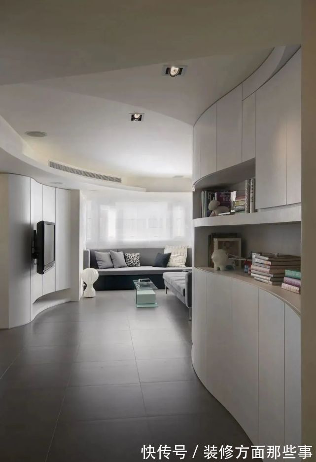 收纳|入户玄关这样设计,朋友被这1㎡惊艳到了,要跟着装