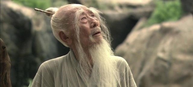 仇恨袋&高人说当别人瞧不起你时,最好的做法不是反击,而是一个字