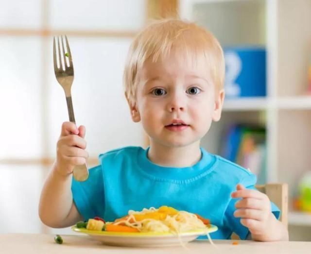 母乳|1岁宝宝肠功能衰败,被送医后医生直呼:说了娃不能喝这3类汤