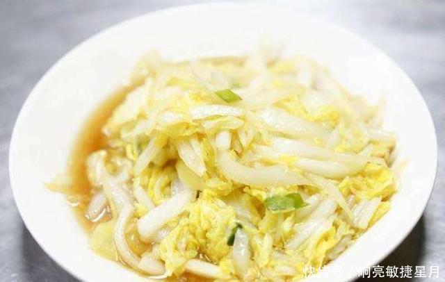 入味|炒白菜,千万不要直接下锅炒,多加2步,白菜脆嫩入味不出水