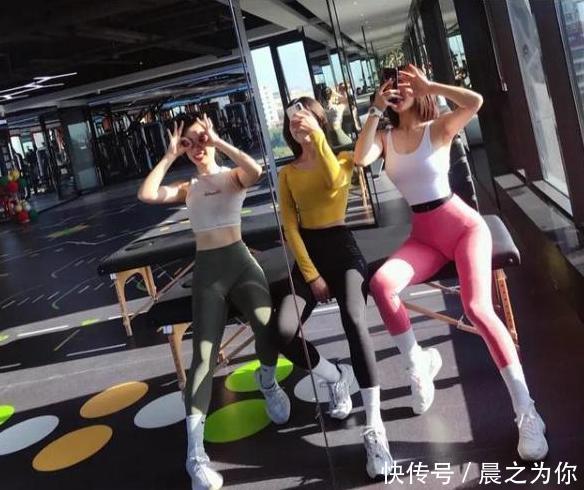 火辣|95后的她相貌出众，身材火辣性感，这个运动是关键