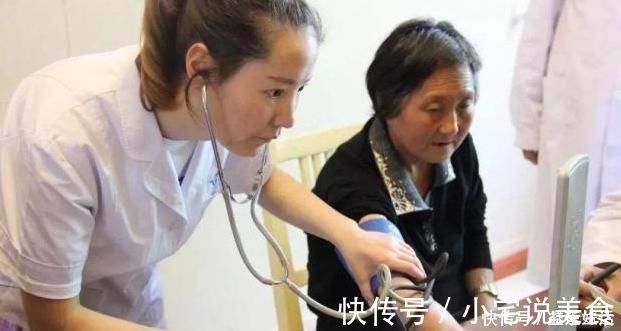 食用钠|有高血压的人,饭前记住“3句话”,疏通血管,血压不敢上升!