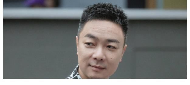 《哥哥》音樂總監(jiān)接受采訪，7次公演不是雜亂無章，而是分4個階段