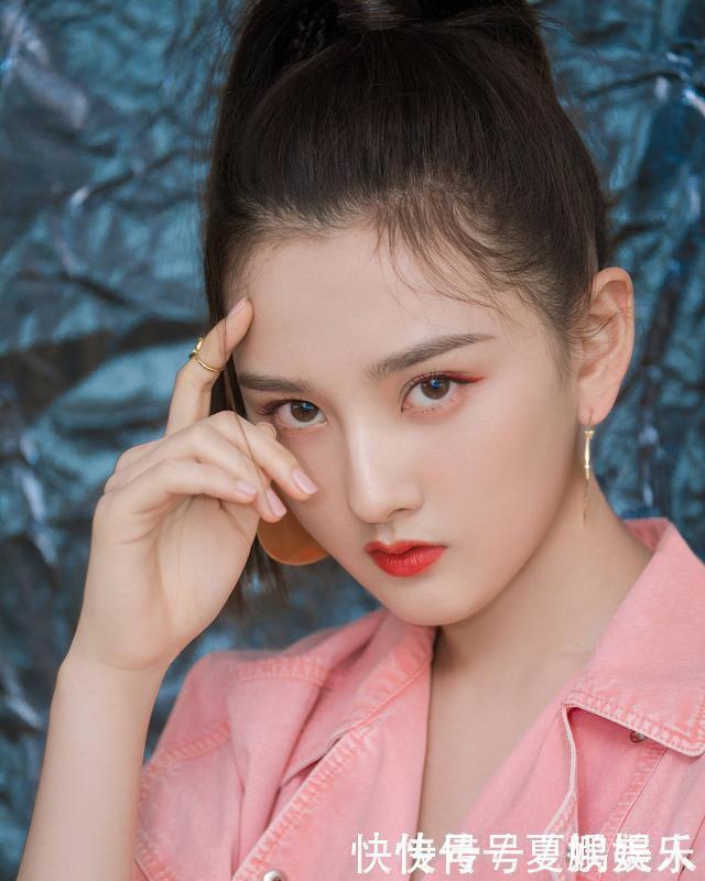 羊毛卷 发型师透露这3种发型留久了,“发际线”易上移,特别是最后一种