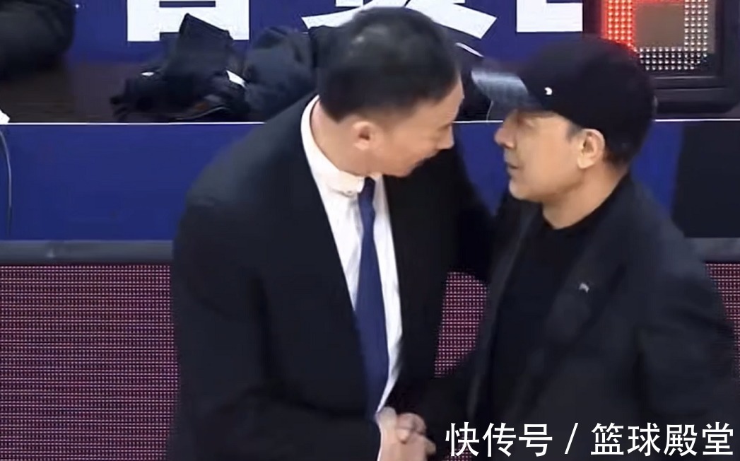 摩尔|浙江胜新疆!刘维伟致敬阿导,齐麟带头击掌,摩尔独占多秒镜头