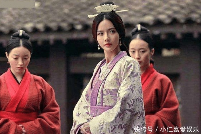 为啥|曹操对关羽推崇备至，又送马又封侯，为啥关羽就是不愿跟曹操？